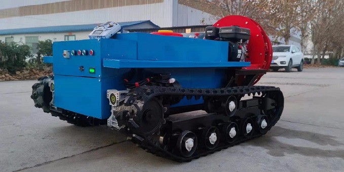 艾思捷蝸輪減速機(jī)在履帶車(chē)上的應(yīng)用場(chǎng)景 - 副本.jpg