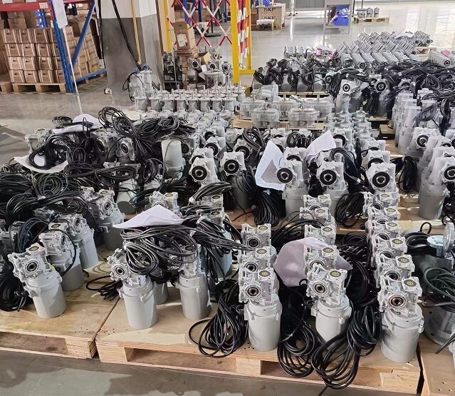 艾思捷洗車(chē)機(jī)減速機(jī)發(fā)貨湖南長(zhǎng)沙 (3).jpg